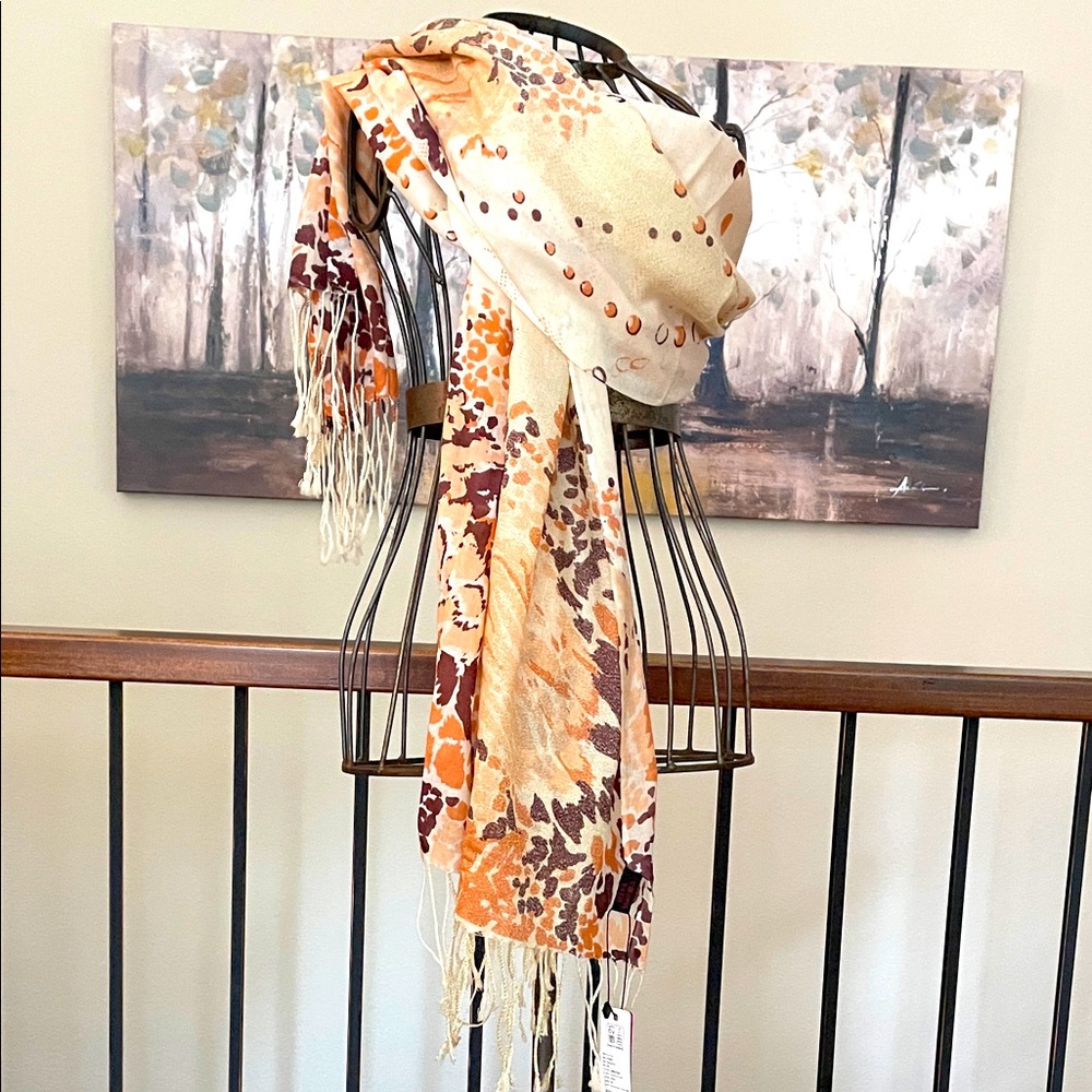 NWT Story of Shanghai 100% Lightweight Wool Fringed Wrap/Scarf